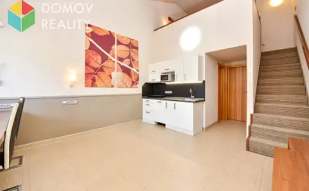 Pronájem bytu 2+kk 42 m², Obchodní, Králův Dvůr - Počaply, okres Beroun