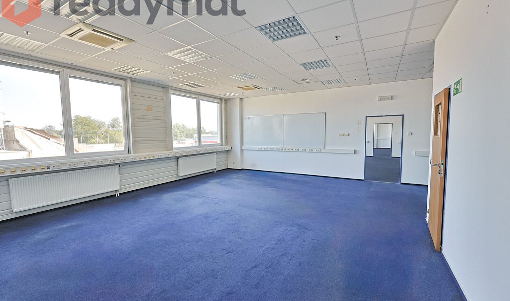 Pronájem skladovacích prostor 1 200 m², Hodonín – náhled fotky 5
