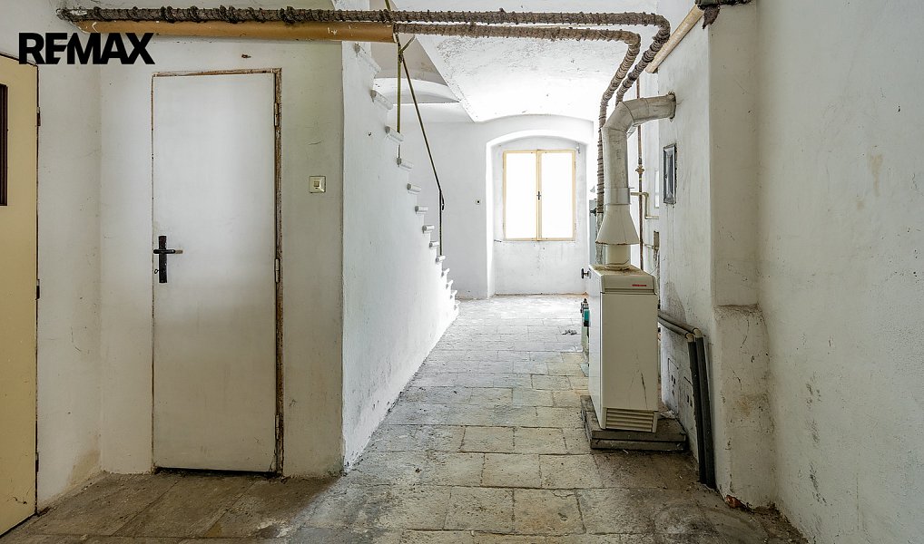 Prodej domu 500 m² s pozemkem 487 m², Cvikov – náhled fotky 18