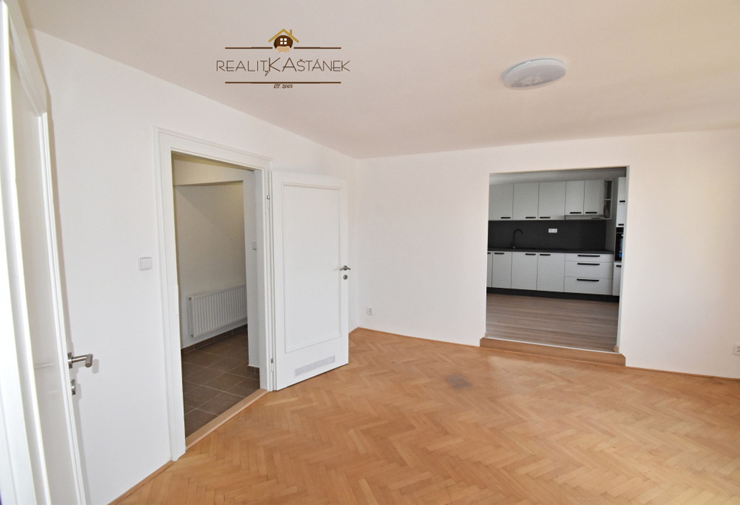 Pronájem bytu 2+1 56 m² - Więcej