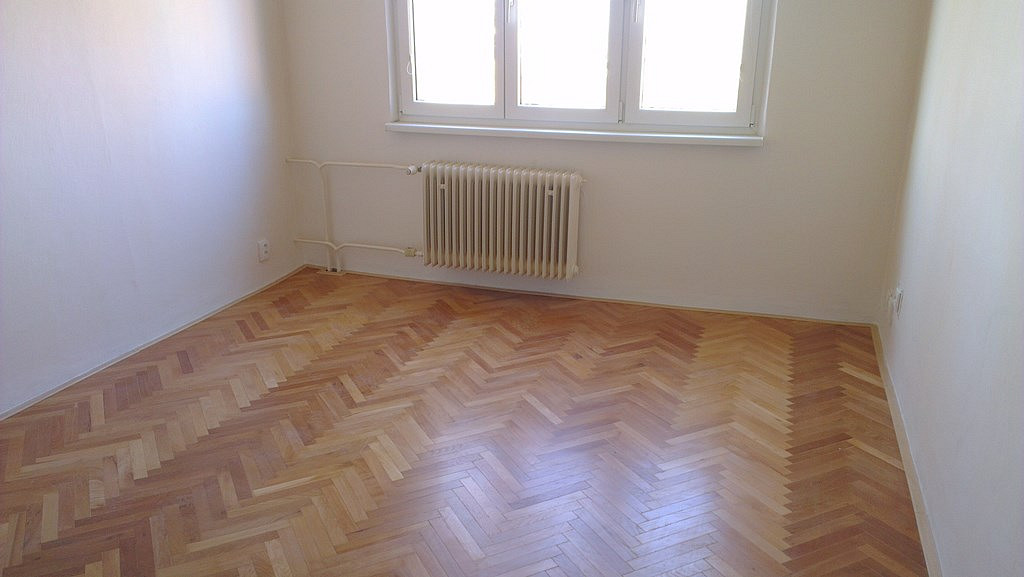 Pronájem bytu 2+1 56 m² – fotografie 4