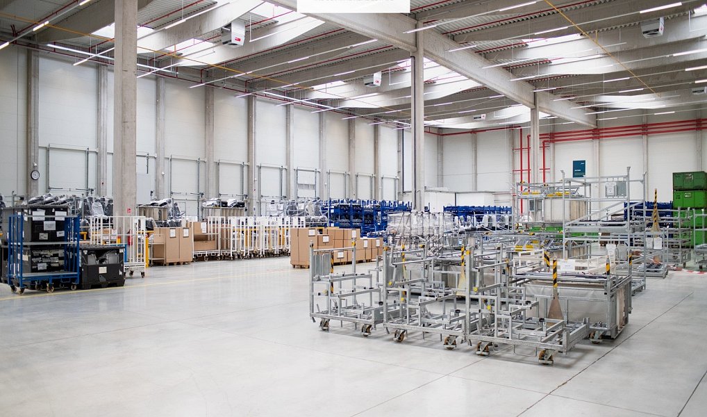 Pronájem výrobních prostor 20 459 m², Hrušky – náhled fotky 6