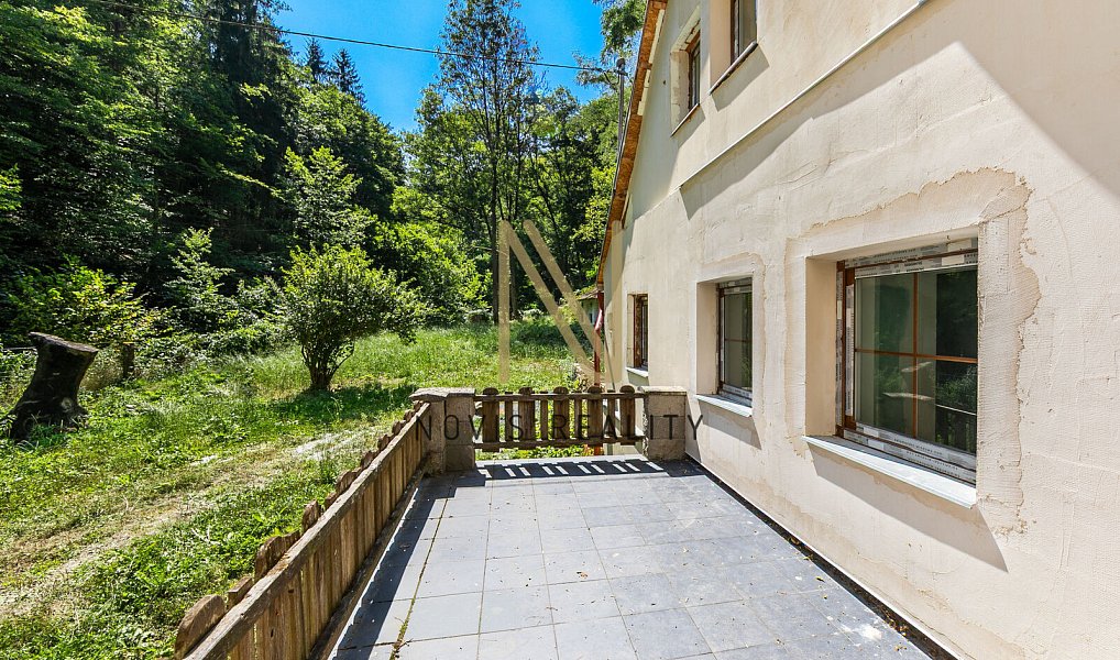 Prodej domu 212 m² s pozemkem 6 658 m², Milešov – náhled fotky 12