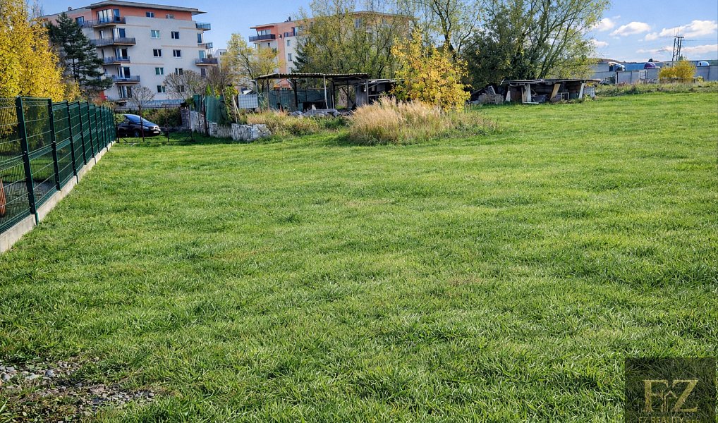 Prodej stavebního pozemku 2 782 m², Písek – náhled fotky 2