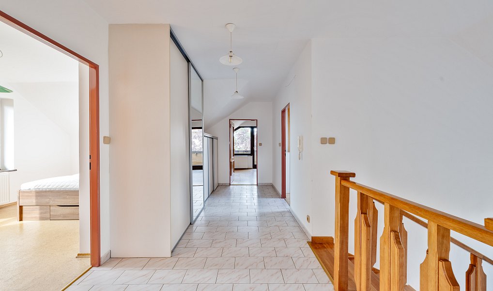 Prodej domu 297 m² s pozemkem 386 m², Planá nad Lužnicí – náhled fotky 9