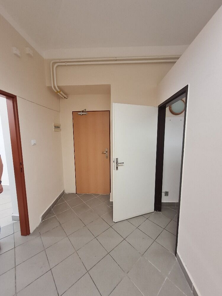 Prodej obchodních prostor 625 m² – fotografie 2