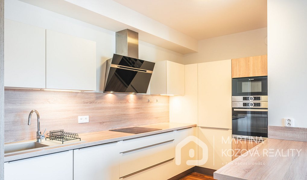 Pronájem bytu 2+kk 59 m², Praha – náhled fotky 2