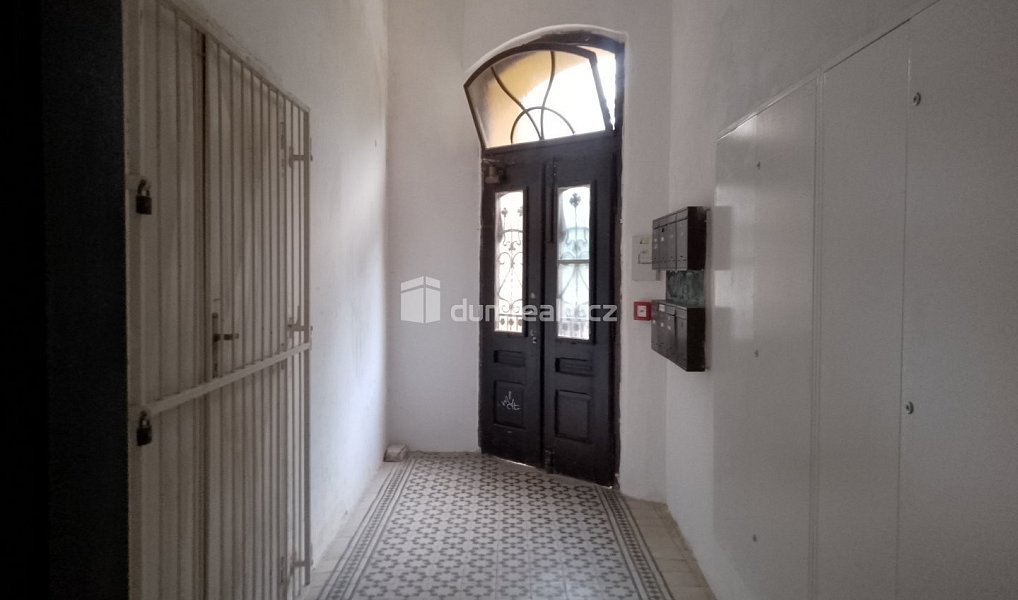 Pronájem bytu 1+kk 20 m², Karlovy Vary – náhled fotky 27
