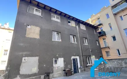 Pronájem bytu 1+1 32 m²