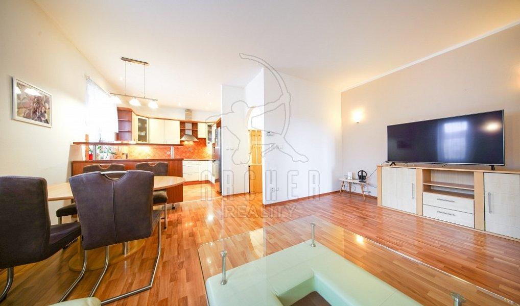 Prodej domu 324 m² s pozemkem 399 m², Praha – náhled fotky 15