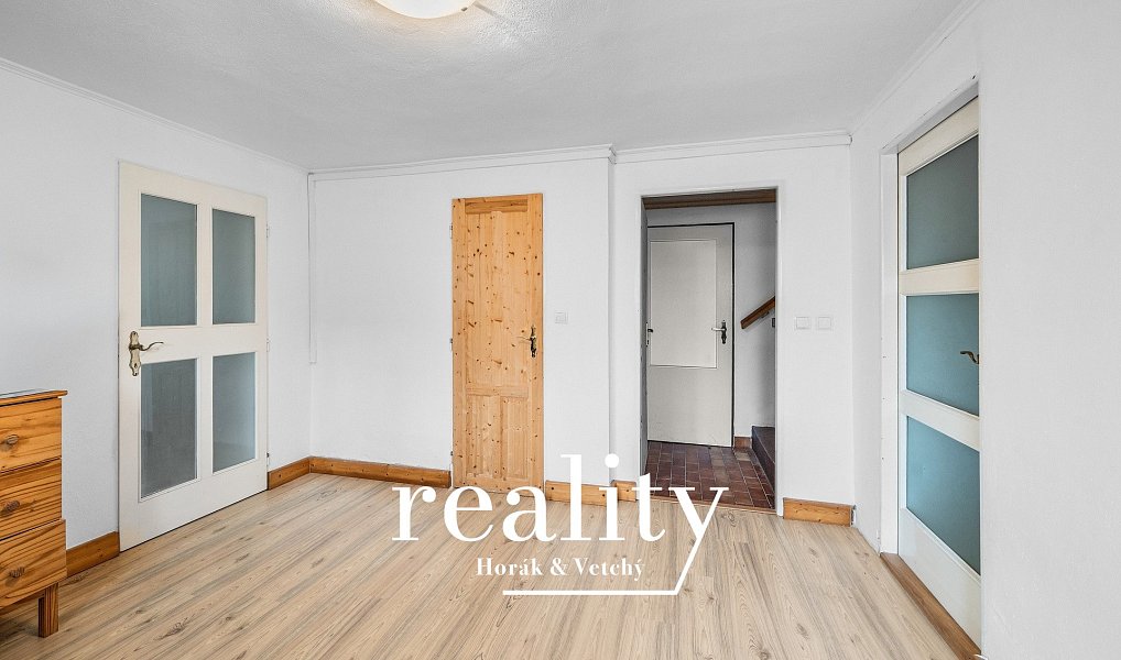 Prodej domu 292 m² s pozemkem 744 m², Práče – náhled fotky 20