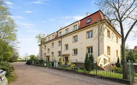 Pronájem bytu 1+1 54 m²