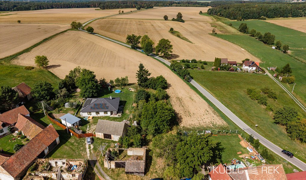 Prodej stavebního pozemku 1 342 m², Dírná – náhled fotky 7