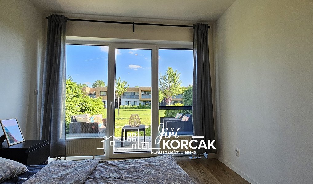 Pronájem bytu 2+kk 69 m², Slavkov u Brna – náhled fotky 16