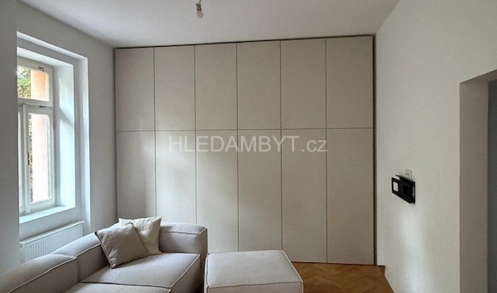 Pronájem bytu 2+kk 55 m², Praha – náhled fotky 5