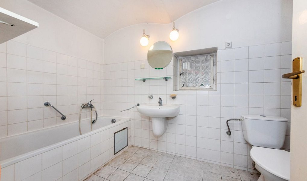 Prodej chalupy 135 m² s pozemkem 741 m², Cvikov – náhled fotky 11