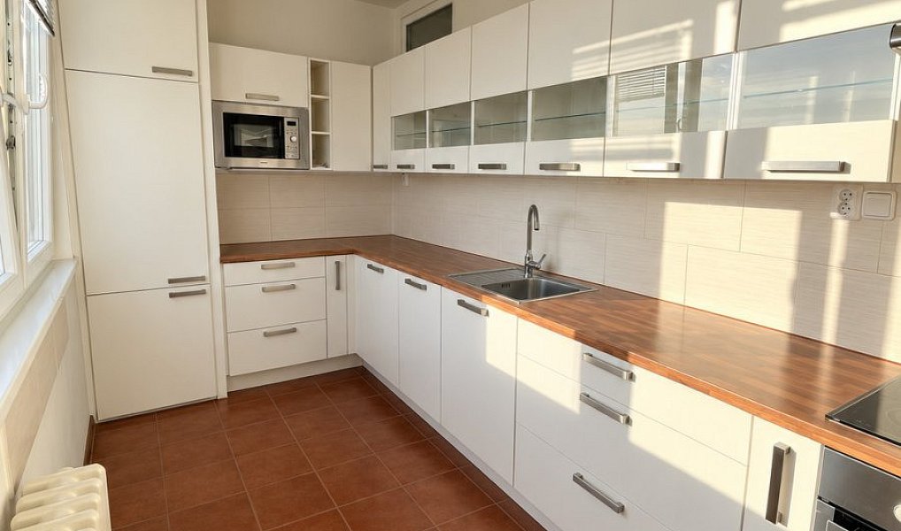 Pronájem bytu 3+1, 70 m², Holice - Olomouc, Olomouc