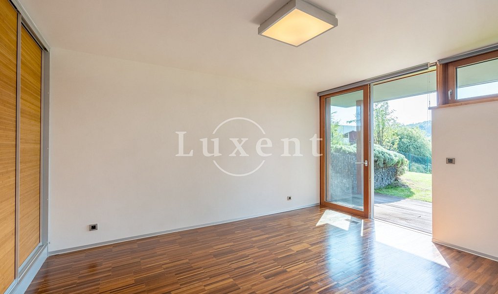 Prodej domu 261 m² s pozemkem 1 135 m², Tuchoměřice – náhled fotky 14