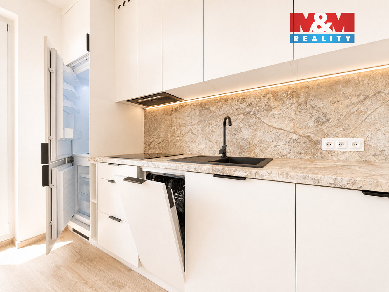 Prodej bytu 3+kk 52 m² — photo 3