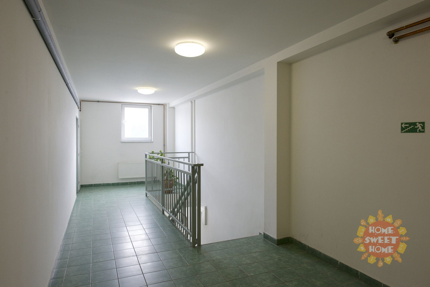 Pronájem kanceláře 206 m² – fotografie 2