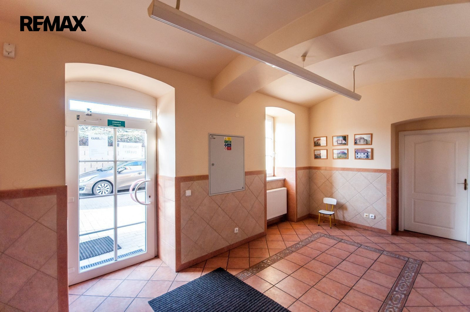 Pronájem kanceláře 85 m² – fotografie 5