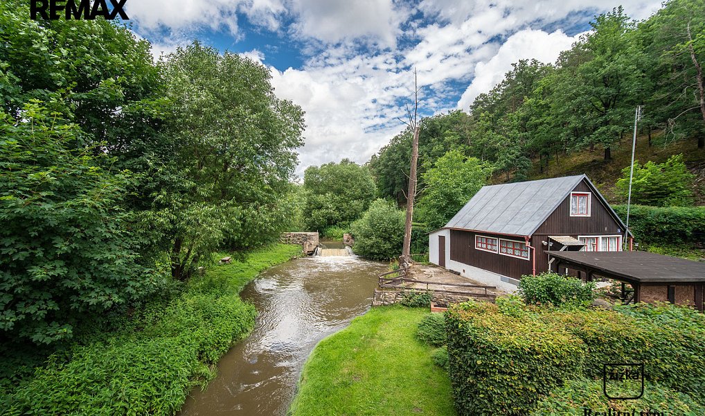 Prodej louky 1 169 m², Bratronice – náhled fotky 7