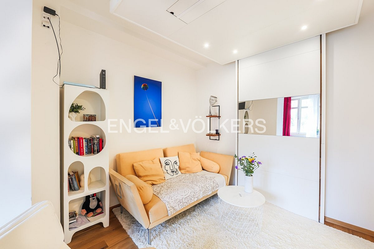 Pronájem bytu 1+kk 38 m² — photo 2
