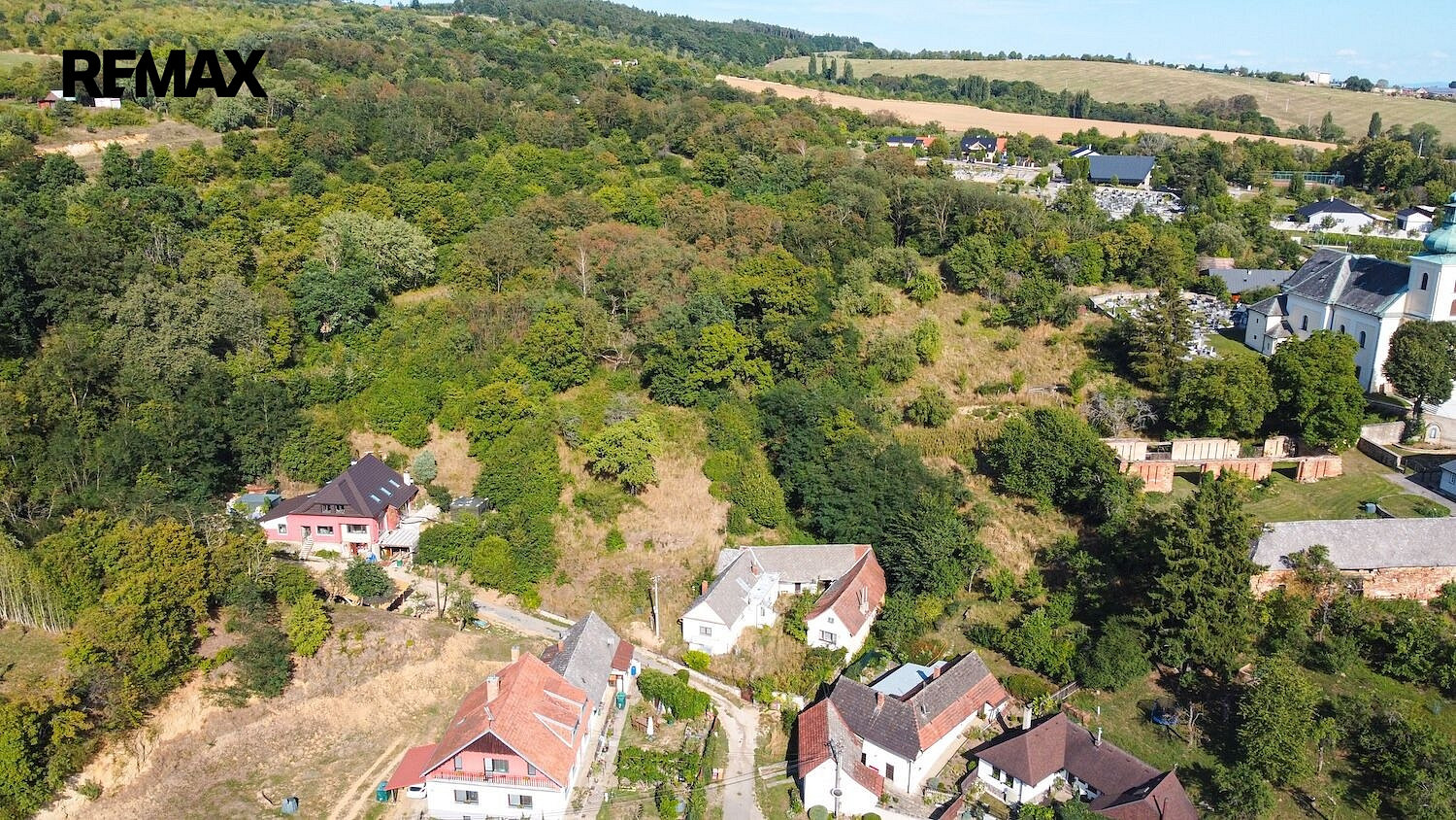 Prodej stavebního pozemku 3 489 m² – fotografie 5