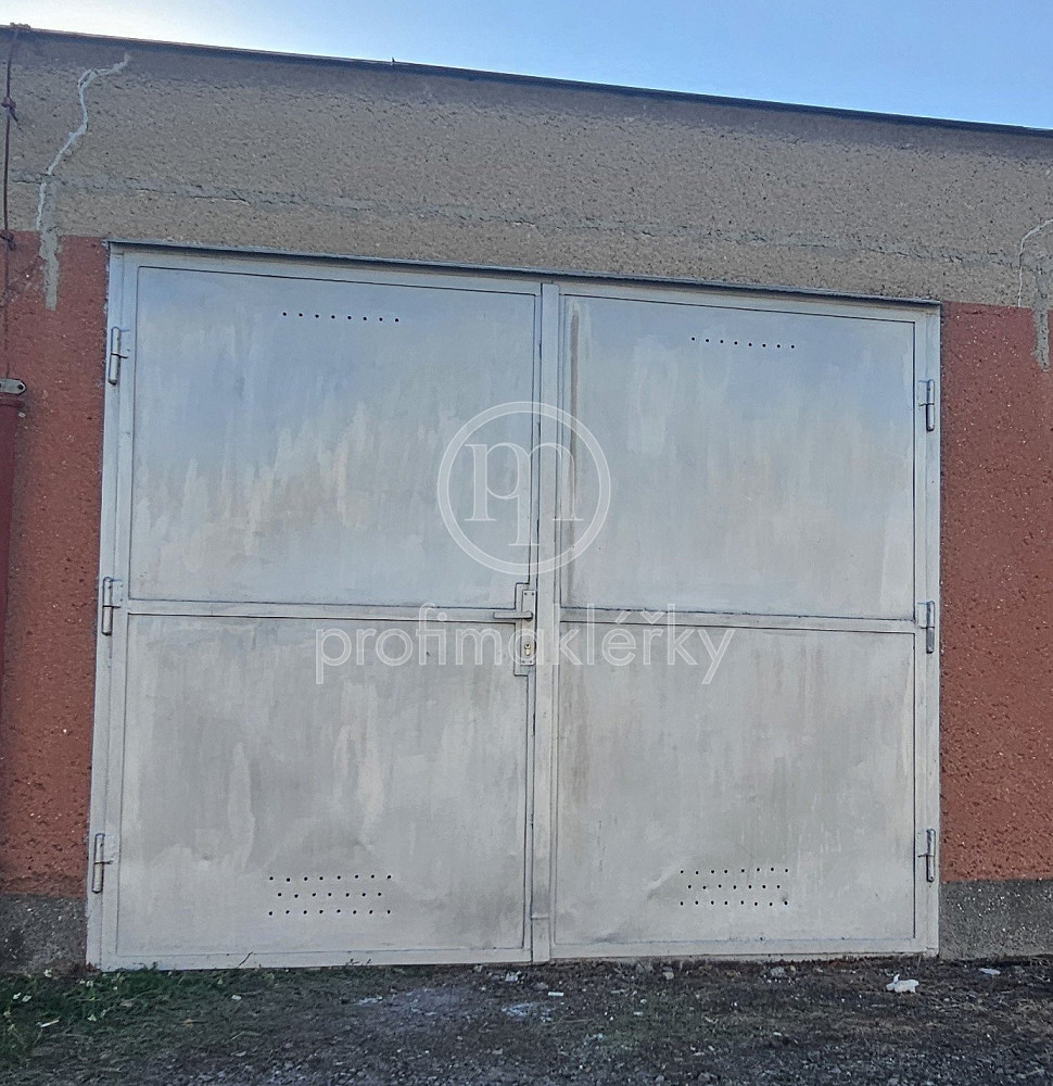 Prodej garáže s elektřinou, 17m2, Ježkova, Brno-Lesná – fotografie 2