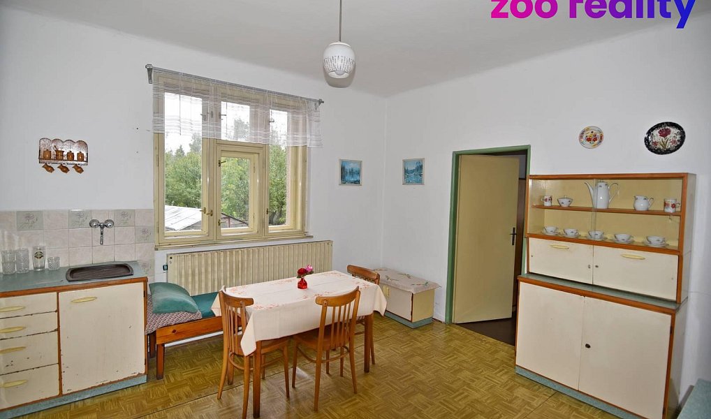 Prodej domu 144 m² s pozemkem 1 041 m², Kostelní Radouň – náhled fotky 4