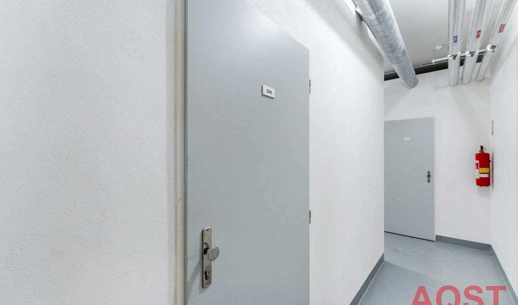 Prodej bytu 1+kk 43 m², Praha – náhled fotky 20
