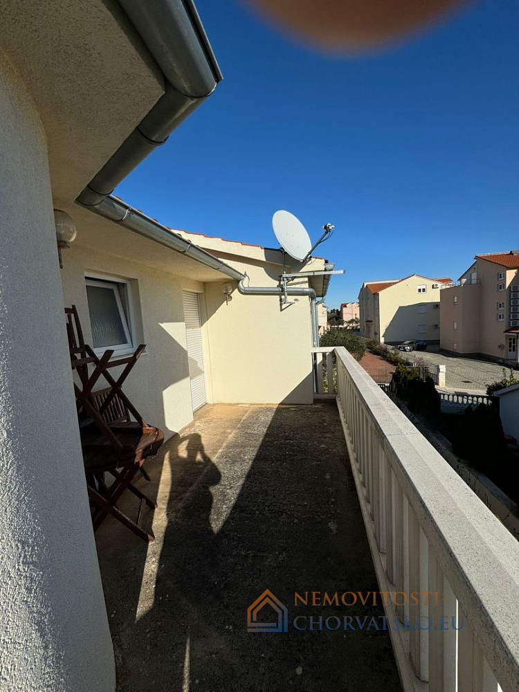 Prodej domu 370 m² s pozemkem 670 m² - Widok 6