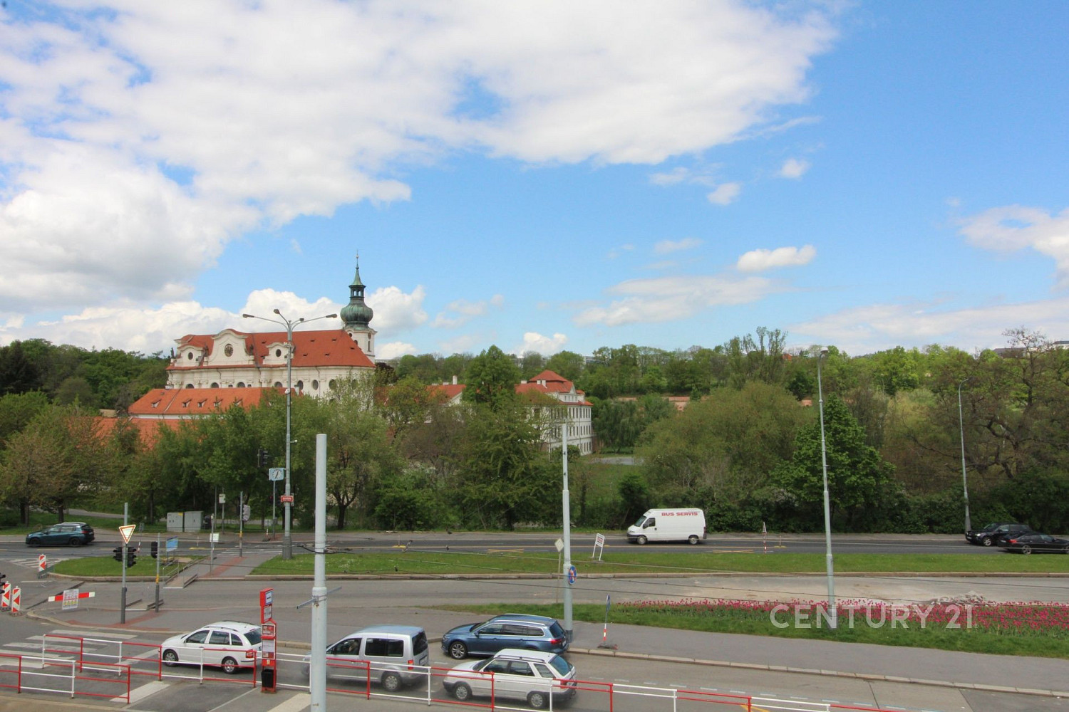 Pronájem kanceláře 38 m² – fotografie 2