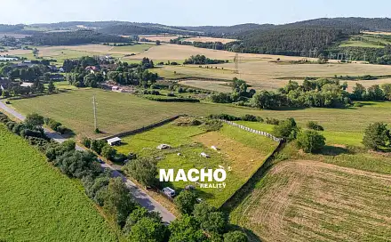 Prodej komerčního pozemku 8 640 m², Drevníky, okres Příbram