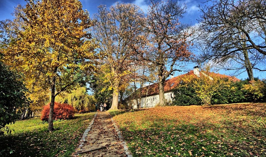 Prodej ubytovacího objektu 844 m², Telč – náhled fotky 38