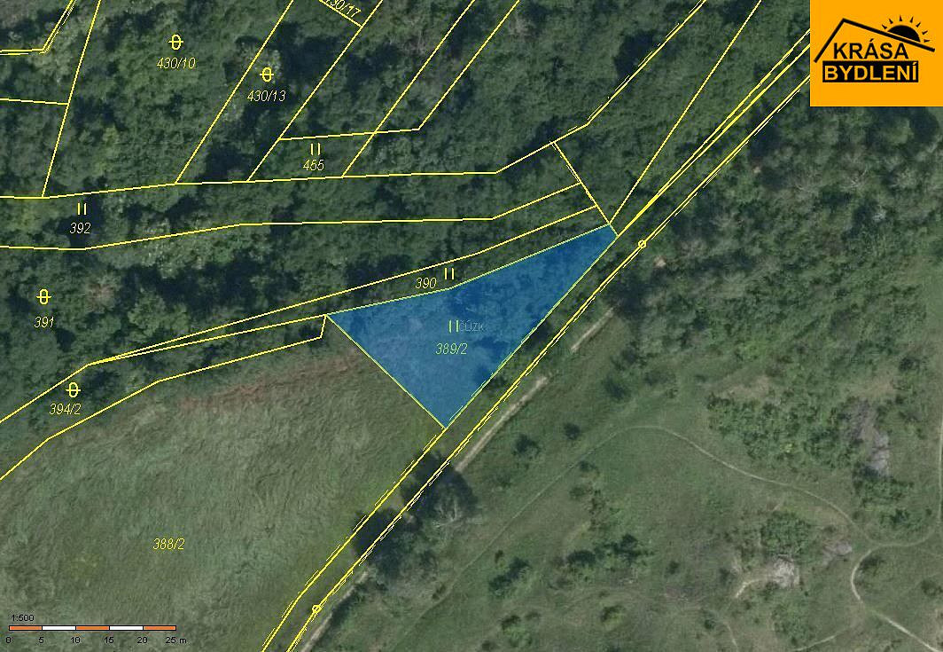 Prodej pole 8 965 m²