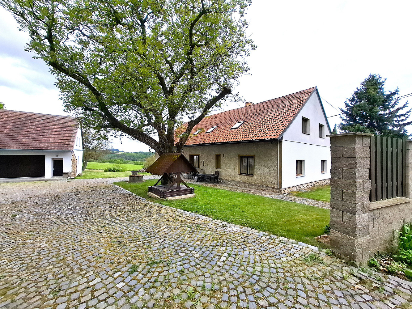 Prodej domu 310 m² s pozemkem 5 983 m² – fotografie 5