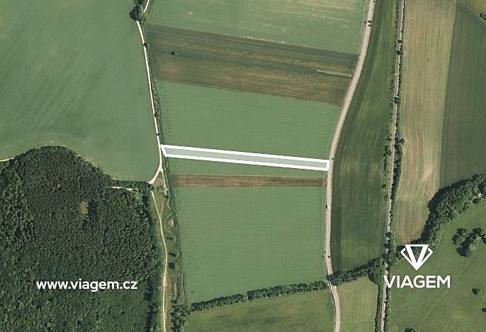 Prodej pole 1 901 m²