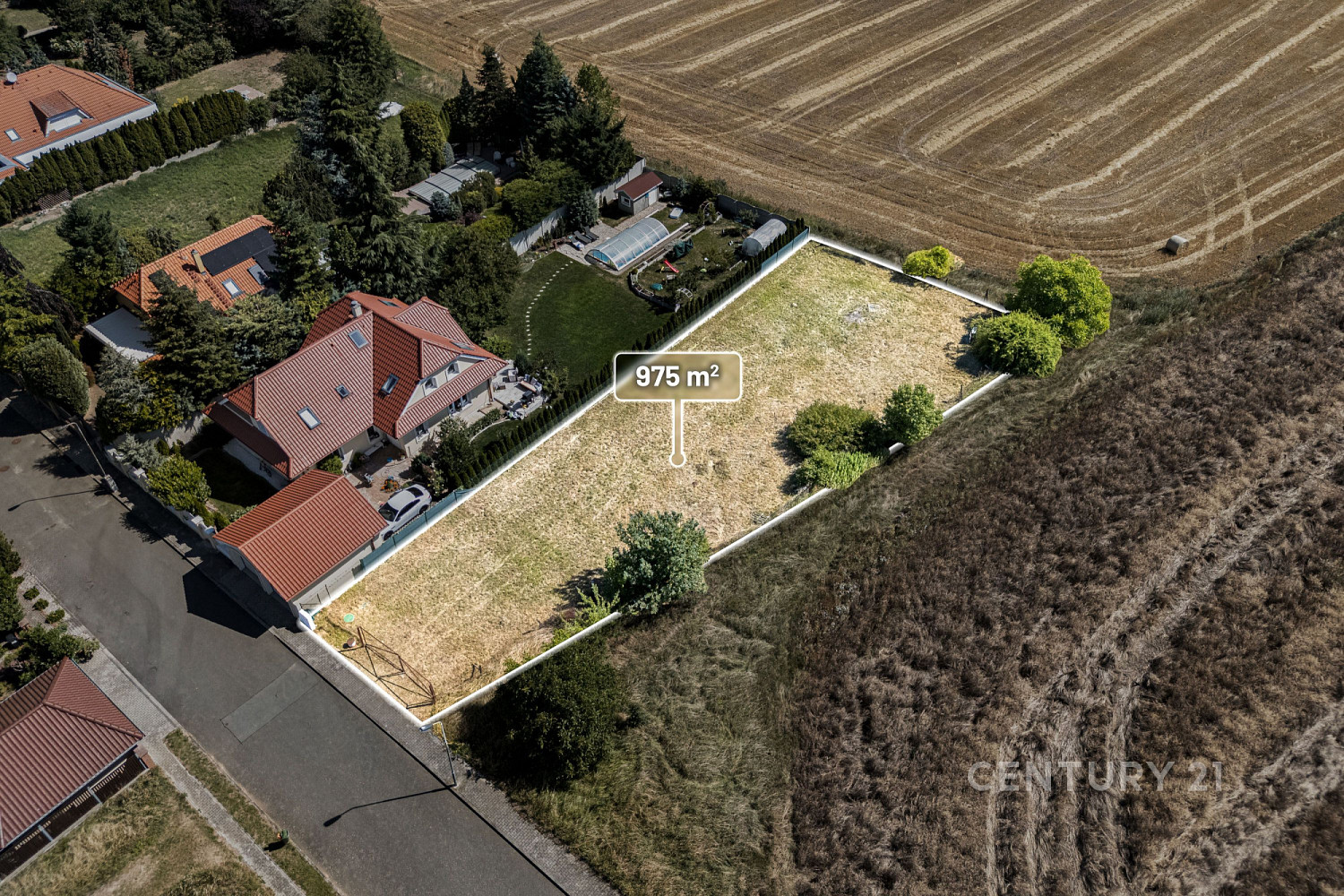 Prodej stavebního pozemku 975 m² – fotografie 4