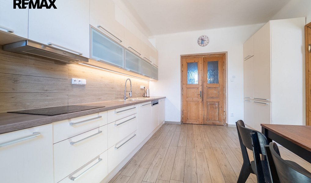 Prodej domu 220 m² s pozemkem 312 m², Kostelec nad Černými lesy – náhled fotky 15