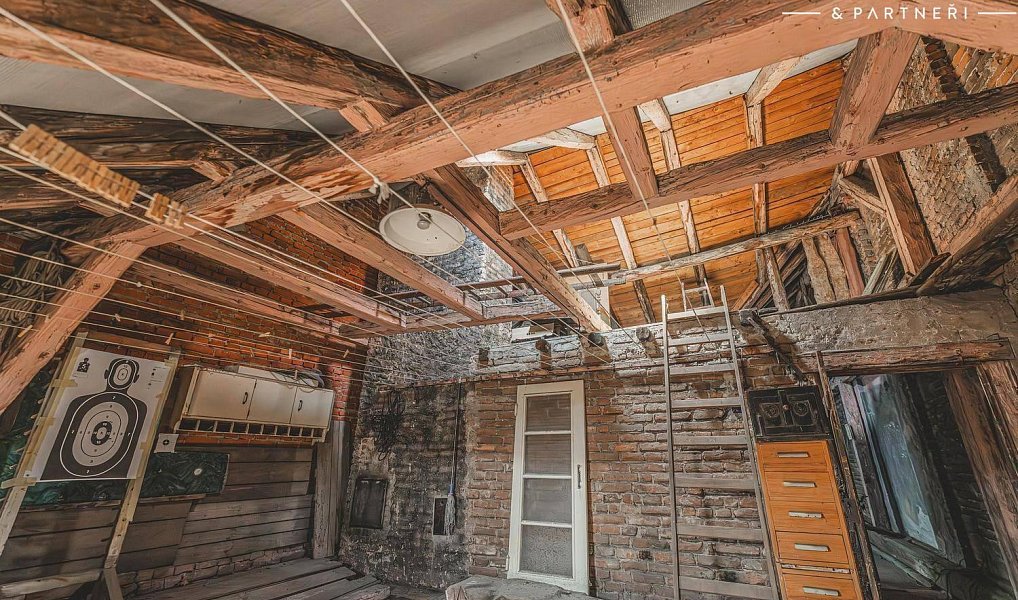 Prodej nájemního domu, činžáku 582 m², Hradec Králové – náhled fotky 4