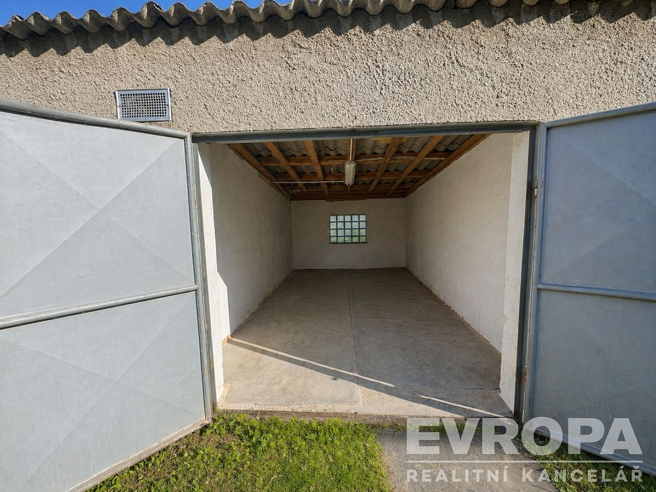 Prodej garáže 17m2, Brožíkova, Plzeň – fotografie 3