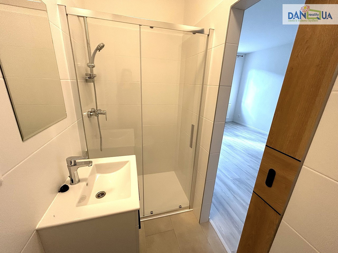 Pronájem bytu 2+kk 45 m² – fotografie 4