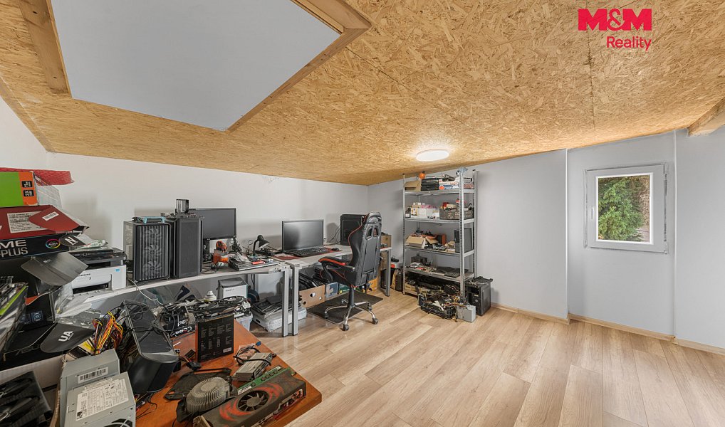 Prodej domu 240 m² s pozemkem 964 m², Krompach – náhled fotky 19