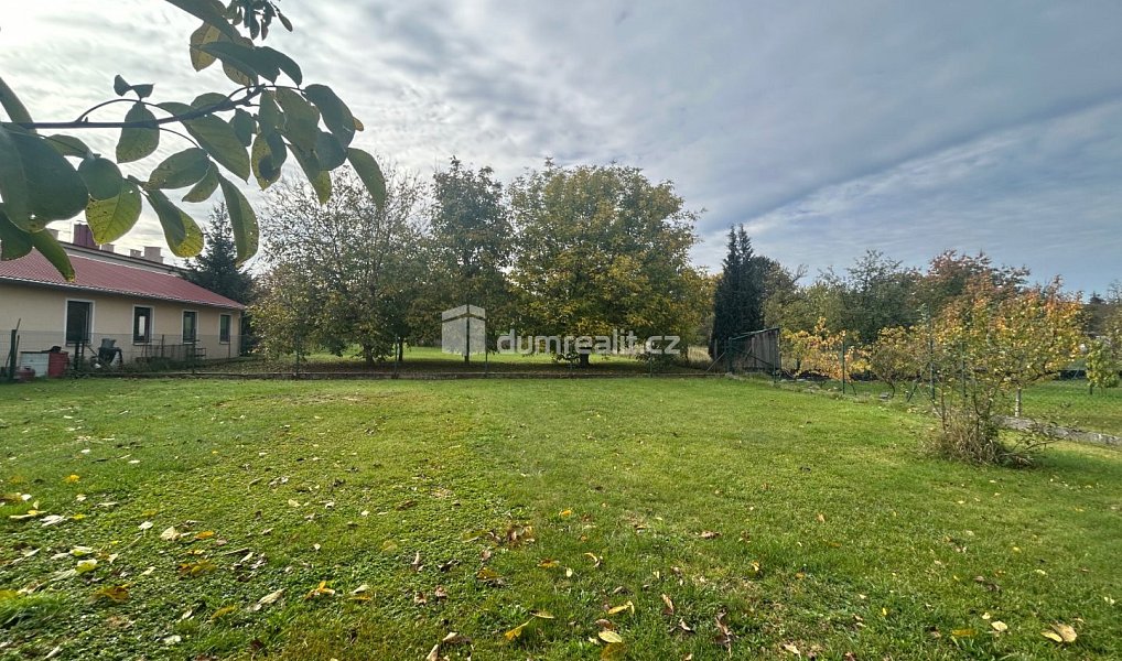 Prodej domu 235 m² s pozemkem 1 218 m², Radovesnice II – náhled fotky 7