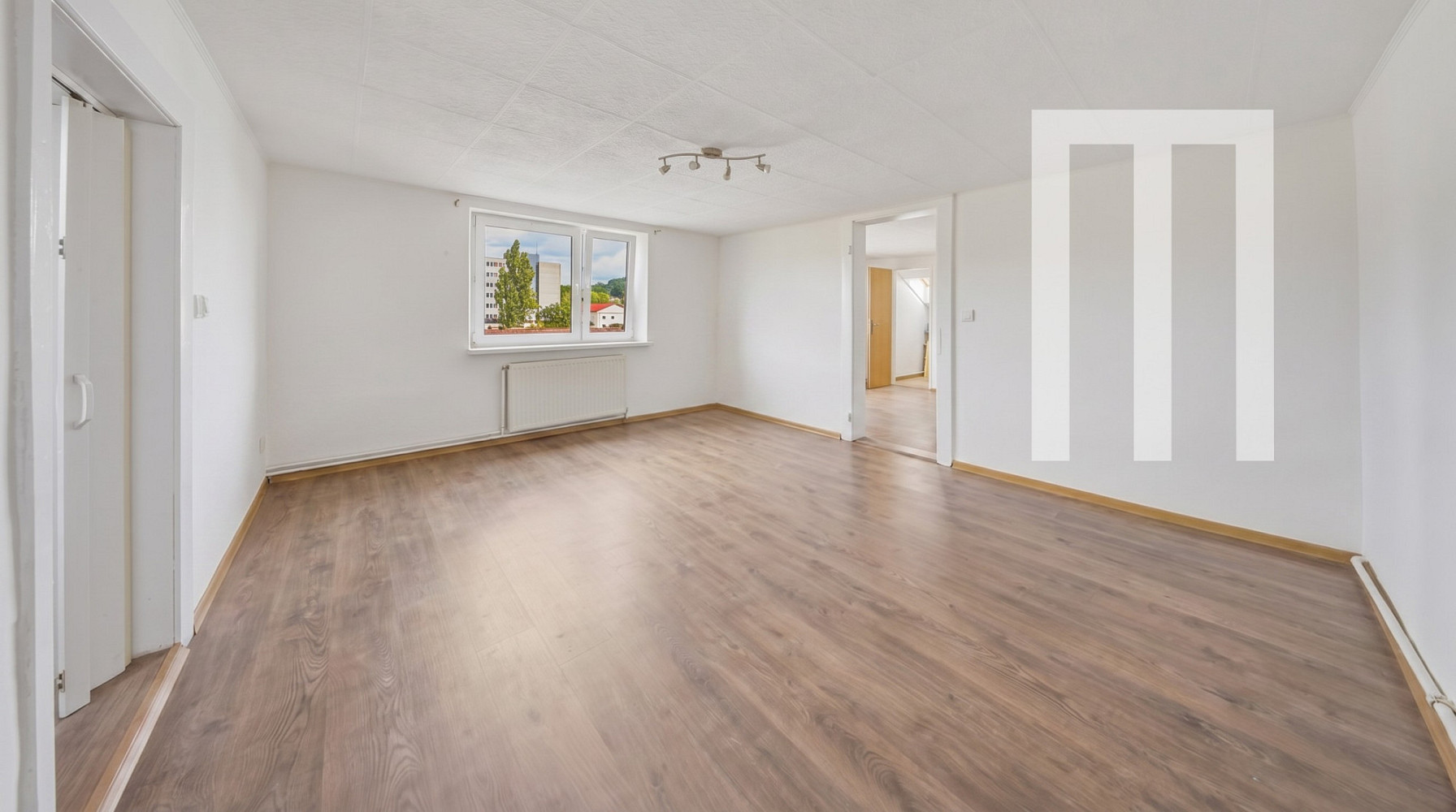 Pronájem bytu 2+1 71 m² – fotografie 2