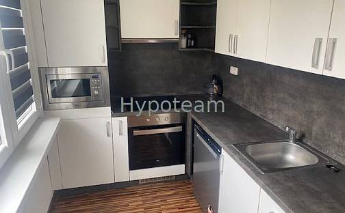 Pronájem bytu 2+1 62 m², Kmochova, Ústí nad Labem - Severní Terasa