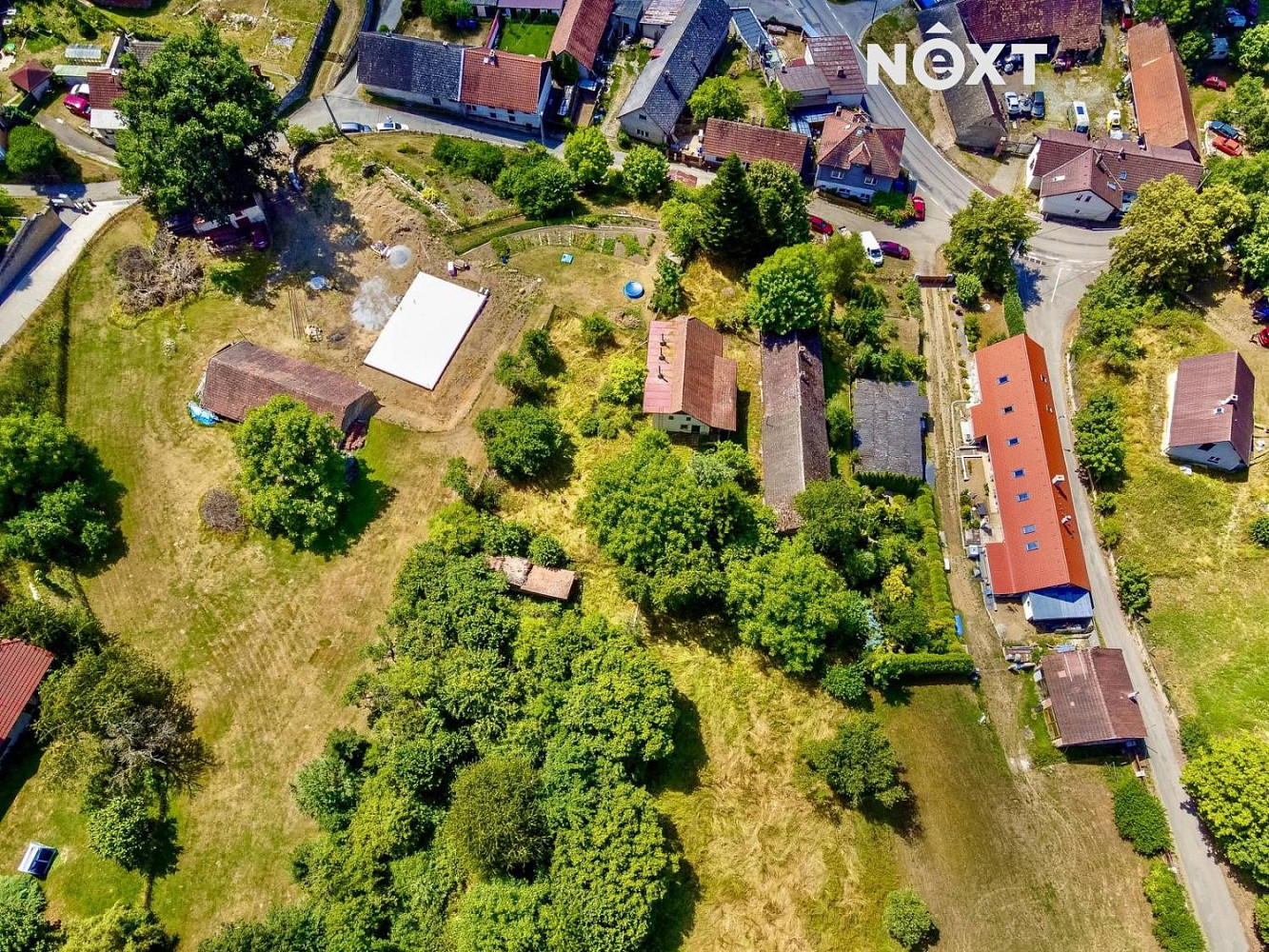 Prodej stavebního pozemku 3 975 m²
