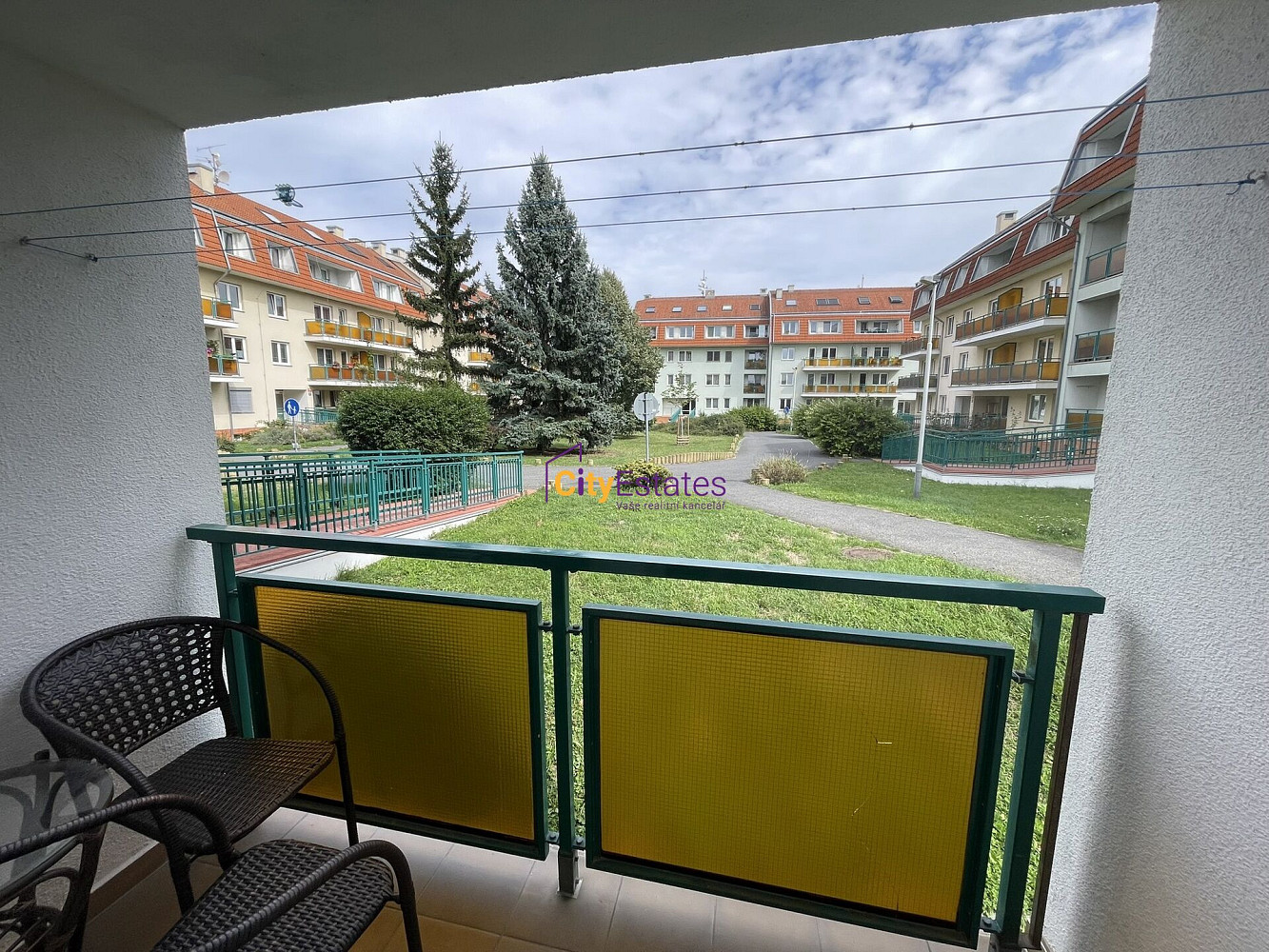Pronájem bytu 2+1 72 m² – fotografie 2