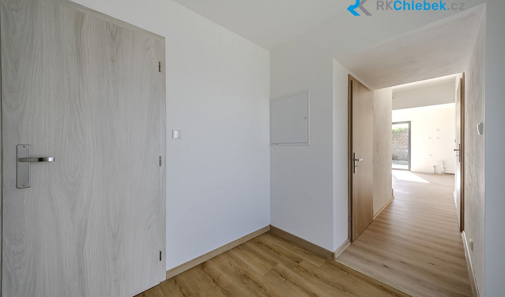 Prodej domu 120 m² s pozemkem 827 m², Horní Domaslavice – náhled fotky 21